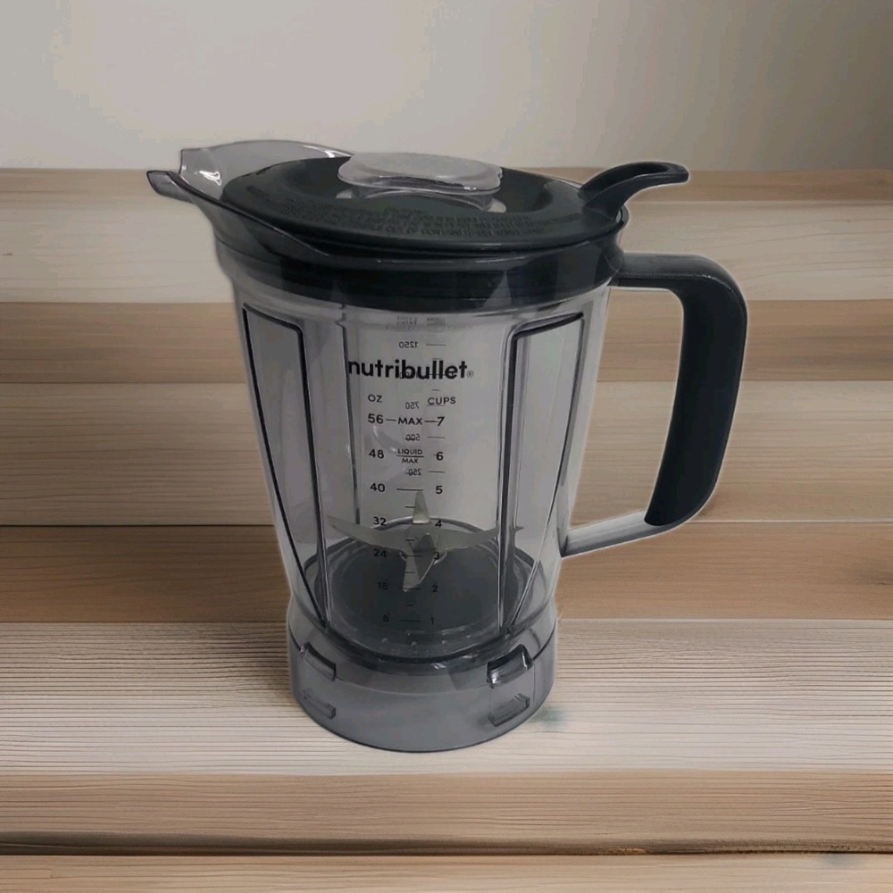 NutriBullet Blender Replacement Pitcher 56oz / 7 Cup With Blade,Top Lid.